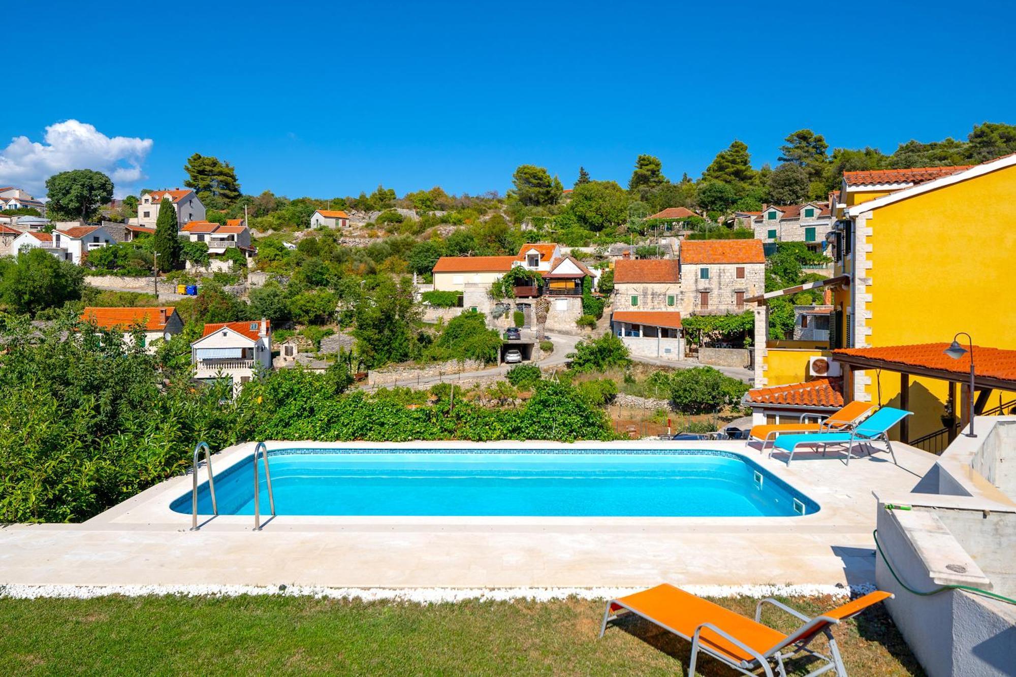 Villa Green Garden Splitska Exterior foto