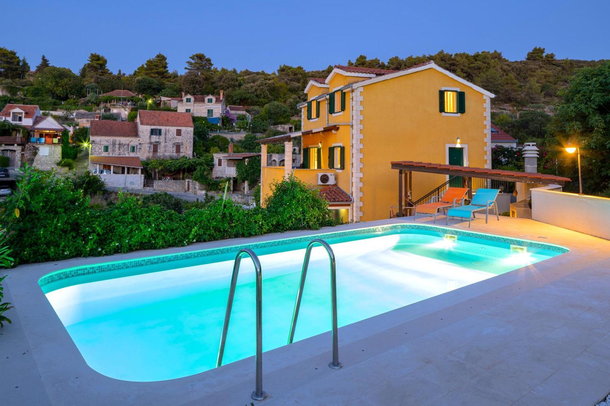 Villa Green Garden Splitska Exterior foto