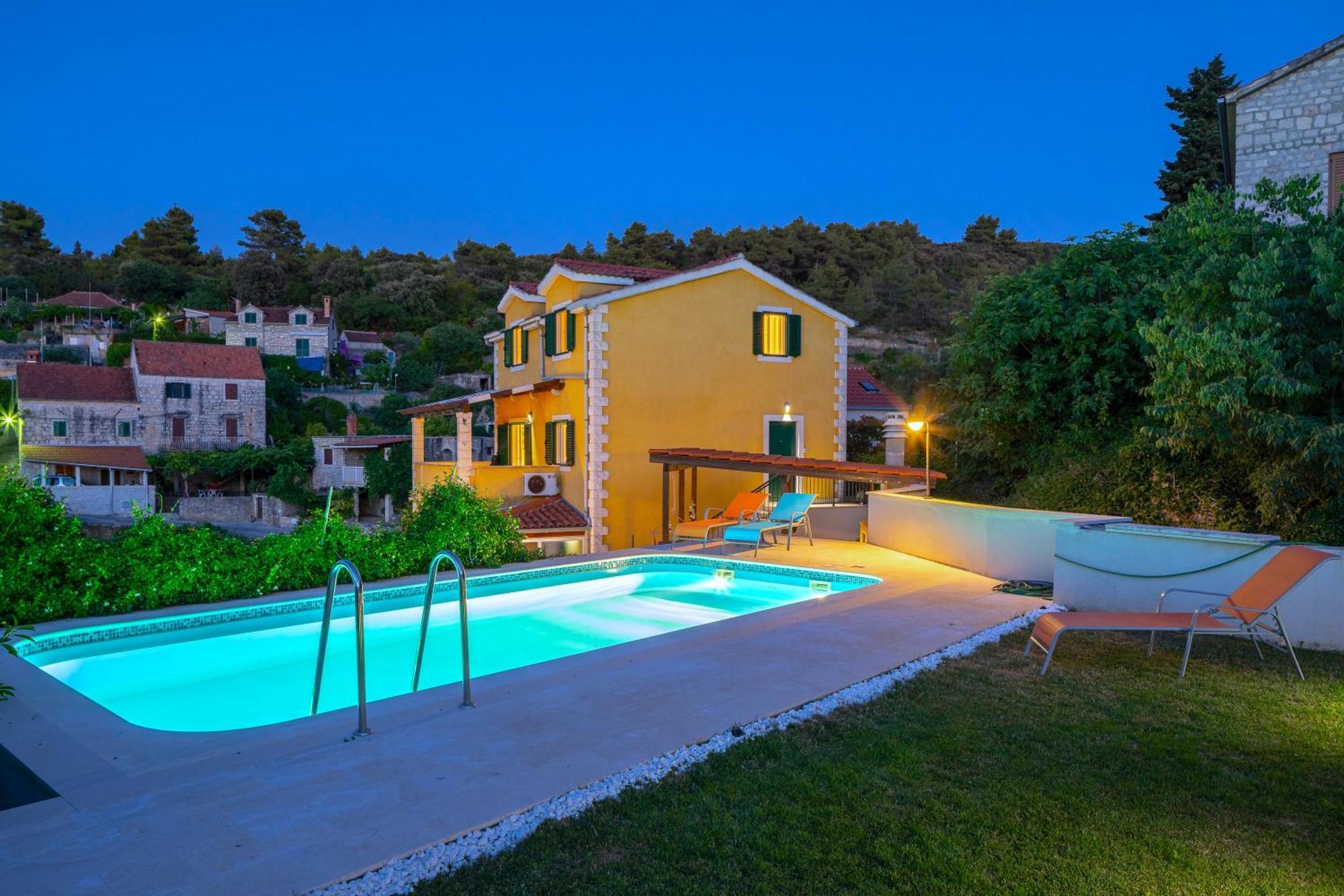 Villa Green Garden Splitska Exterior foto